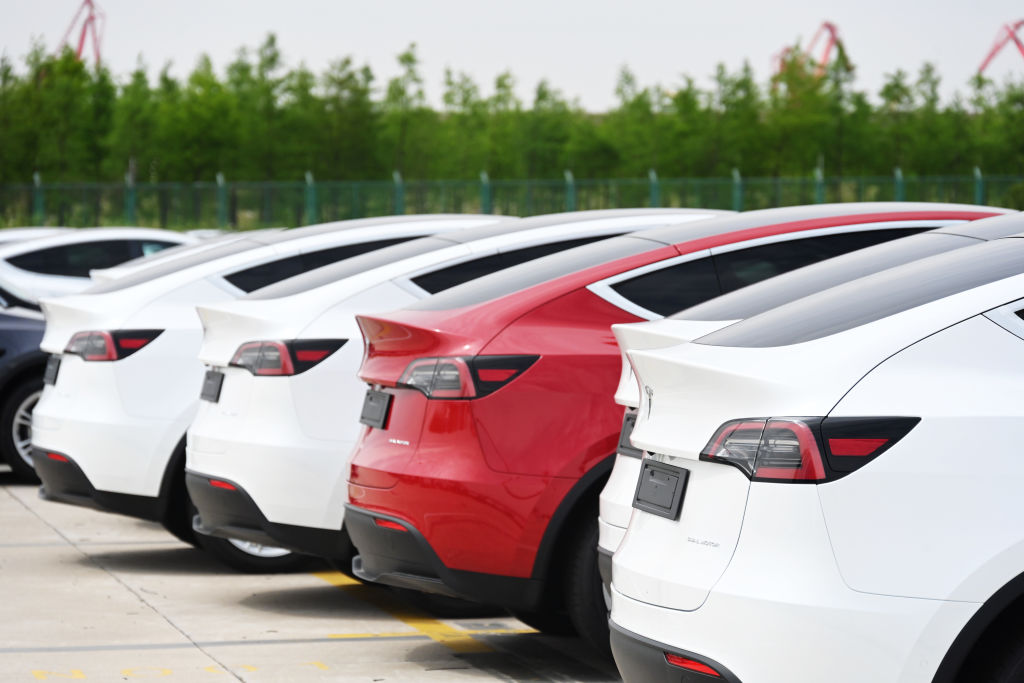 découvrez comment acheter votre tesla facilement et rapidement. obtenez des conseils sur les modèles disponibles, les options de financement et les avantages de passer à l'électrique. faites le choix d'une conduite innovante et durable avec tesla.
