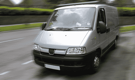découvrez nos conseils pratiques pour réduire votre prime d'assurance auto facilement et économiser sur votre contrat tout en maintenant une bonne couverture.