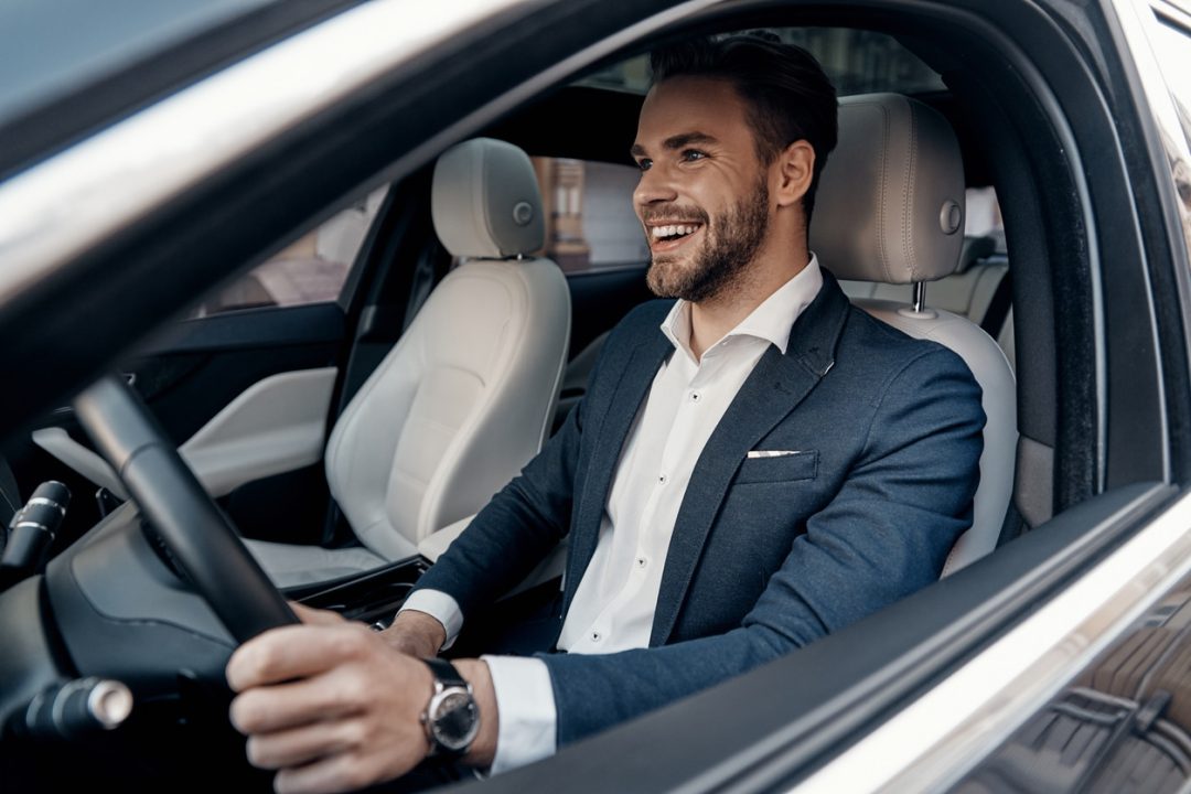 découvrez les meilleures options d'assurance pour votre voiture de travail. protégez votre véhicule professionnel avec des couvertures adaptées à vos besoins et bénéficiez d'un service fiable et rapide. comparez les offres et trouvez la solution idéale pour rouler en toute sérénité !