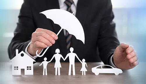 découvrez nos solutions d'assurance auto et habitation adaptées à vos besoins pour protéger efficacement votre véhicule et votre logement. obtenez un devis personnalisé en ligne en quelques minutes.
