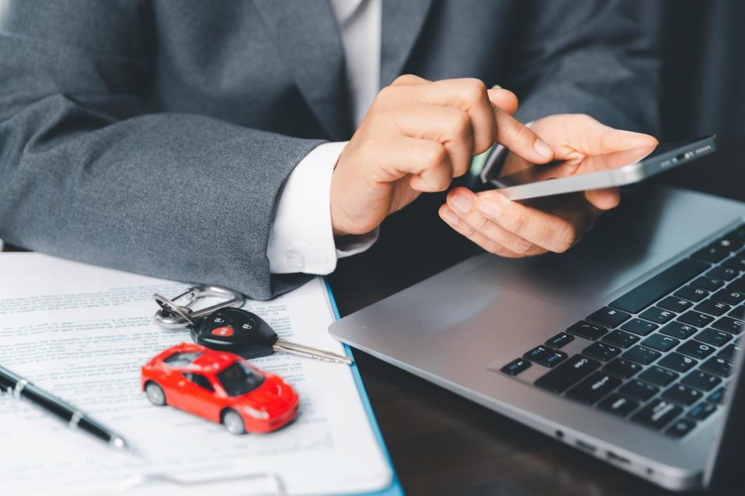 découvrez quelles sont les marques et modèles d'assurance auto les plus abordables et ceux à éviter pour économiser sur votre assurance voiture.