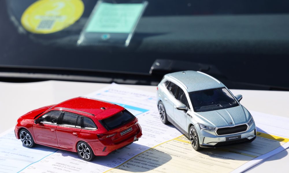 obtenez un devis personnalisé pour votre assurance auto spécialement conçue pour les voitures électriques neuves. comparez les offres et bénéficiez des meilleures garanties adaptées à votre véhicule écologique.