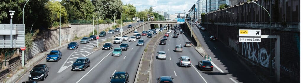 découvrez les enjeux et conséquences de la non-assurance des véhicules en 2026, ainsi que les nouvelles réglementations à connaître pour éviter les sanctions.