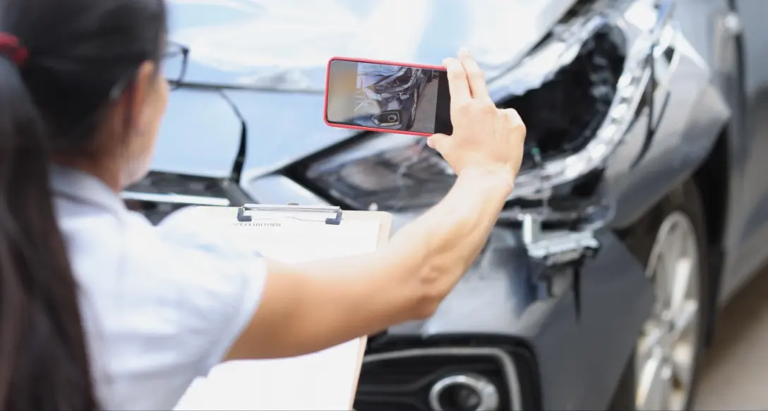 découvrez le phénomène méconnu du 'crash for cash', une fraude à l'assurance auto qui coûte cher. comprenez ses mécanismes et comment vous en protéger efficacement.