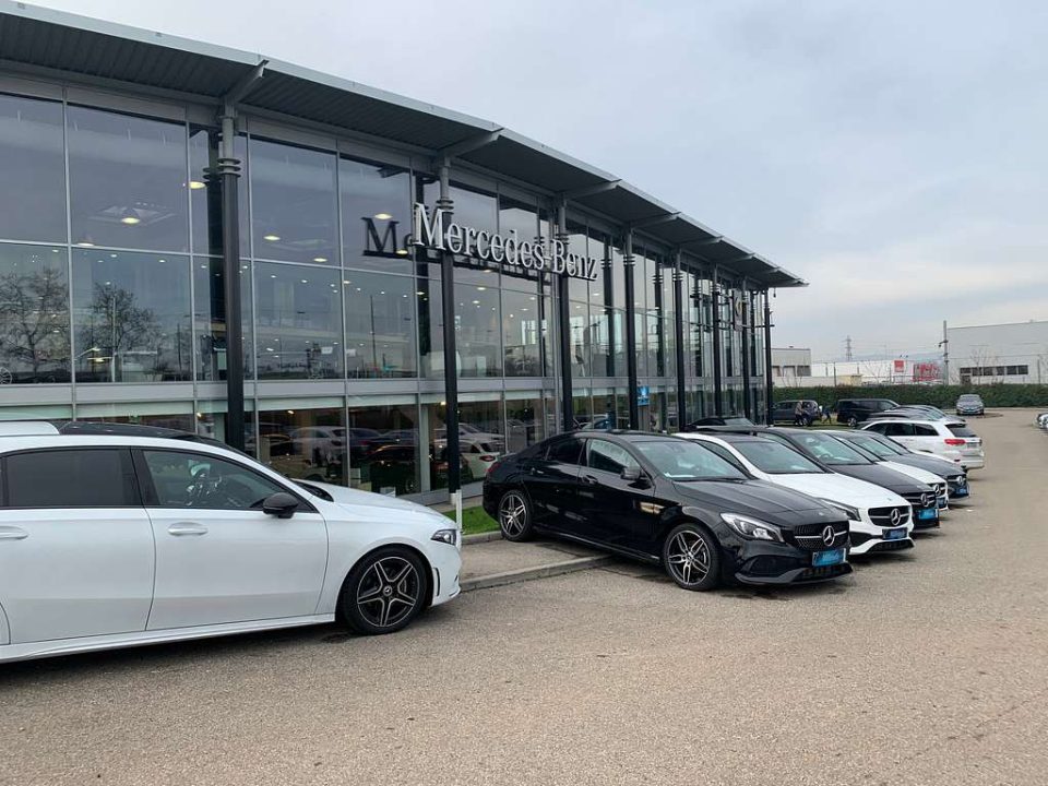 prestige automobiles : découvrez l'excellence exceptionnelle en matière de véhicules haut de gamme, alliant performance, élégance et innovation.